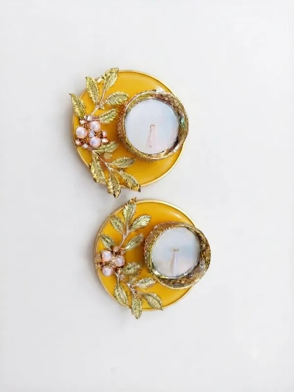 Metal_Floral_Decorative_Tealight_Holder_Set_of_5