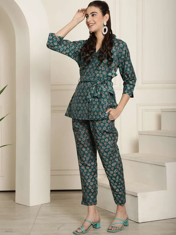 Women's_Pure_Cotton_Printed_Collared_Top_and_Pant_Co-ord_Set_-_XXL