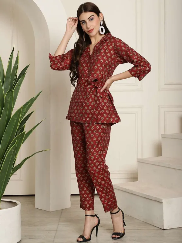 Women's_Pure_Cotton_Printed_Collared_Top_and_Pant_Co-ord_Set_(Maroon)_-_XL