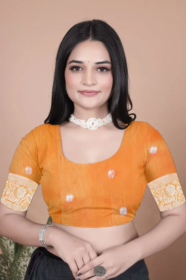 Radiant_Orange_Silk_Saree_with_Golden_Zari_&_Peacock_Pallu_|_Festive,_Wedding_&_Traditional_Wear
