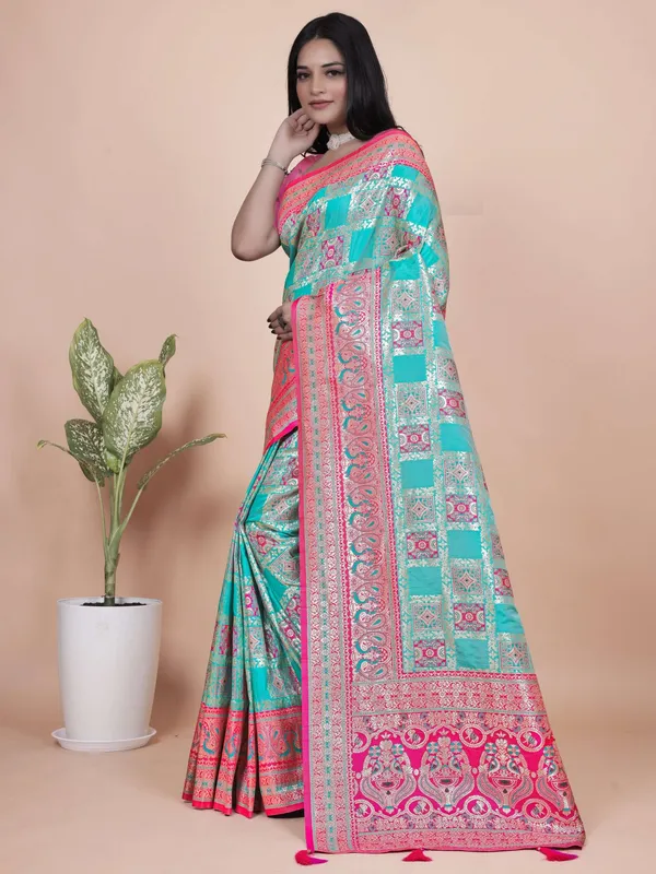 Aqua_Blue_&_Pink_Banarasi_Silk_Saree_with_Silver_Zari_|_Festive_&_Wedding_Wear_Saree_|_Elegant_Banarasi_Saree_with_Contrast_Pallu