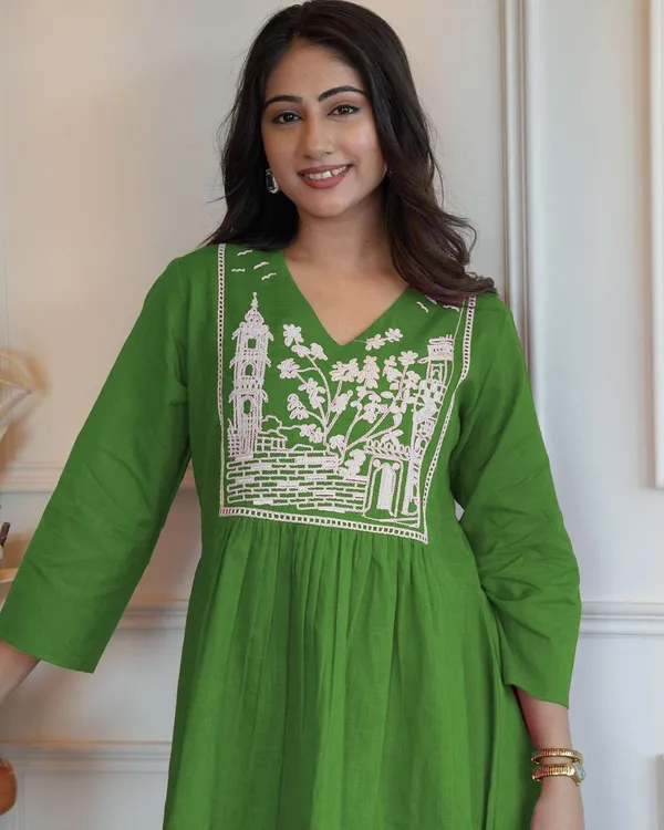 Women's_Cotton_Embroidered_Short_Anarkali_Kurti_with_pant_-_XXL