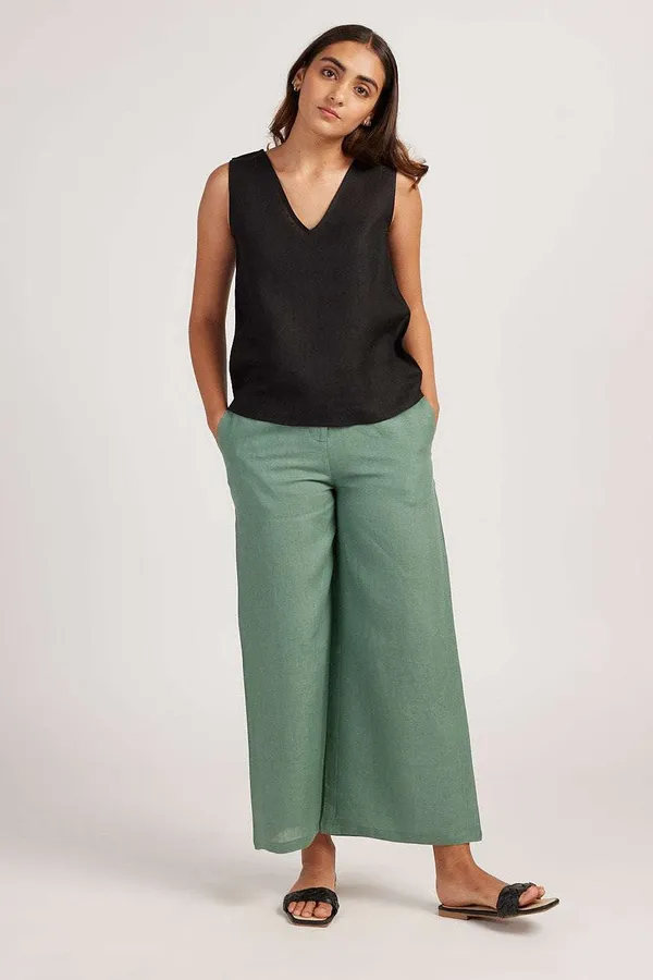 Women's_Cotton_Solid_V_Neck_Sleeveless_2_Piece_Outfit_Loose_Tank_Top_and_Wide_Leg_Palazzo_Pants_Sets_cord_set_(_Black_Pista_Green_)_-_M