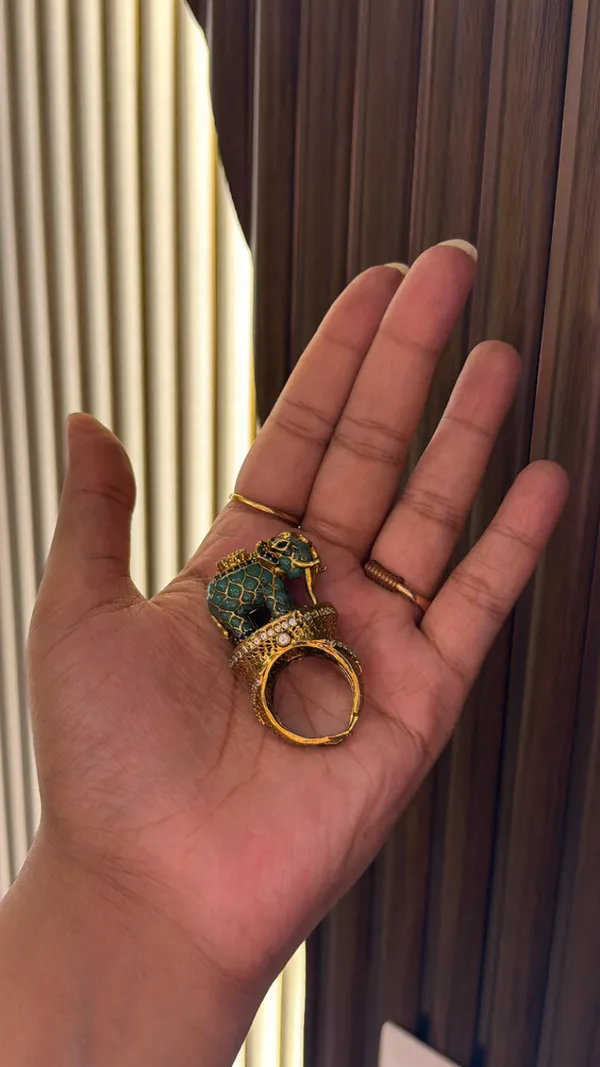 Light_Green_Moissanite_Peacock_Statement_Ring_For_Women
