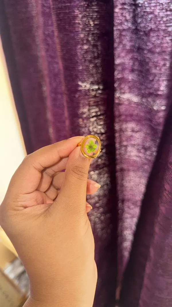 Gold_Tone_Green_Floral_Ring_for_Women