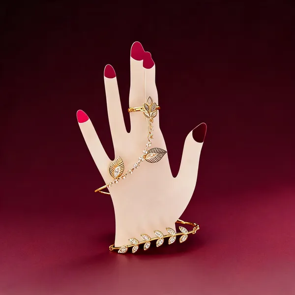 Gold_Stainless_Steel_Leaf_Design_Hand_Chain_Jewellery_For_Women