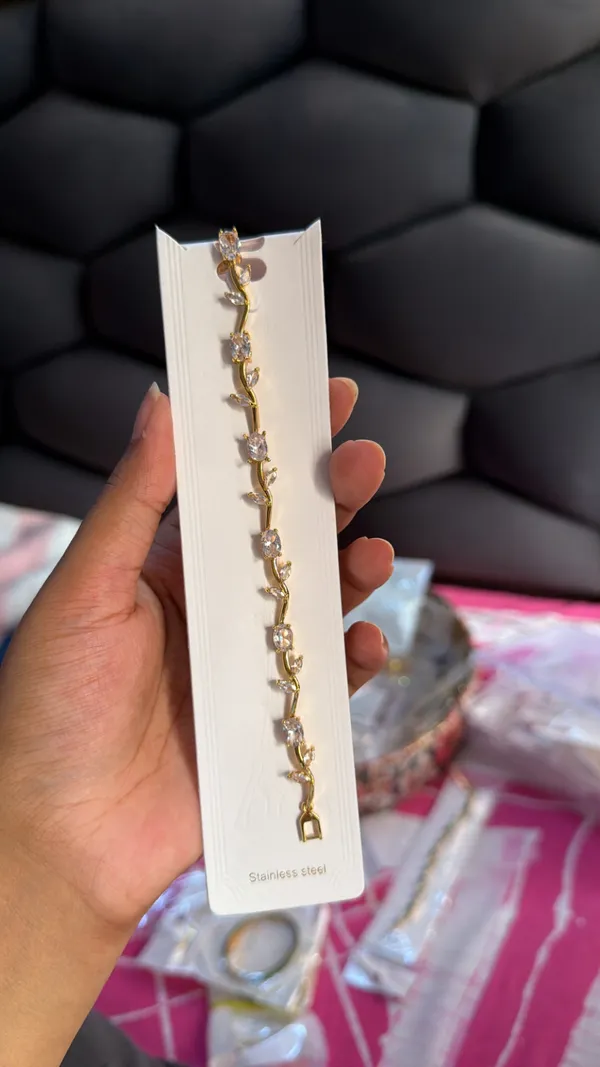White_Stainless_Steel_Link_Bracelet_For_Women