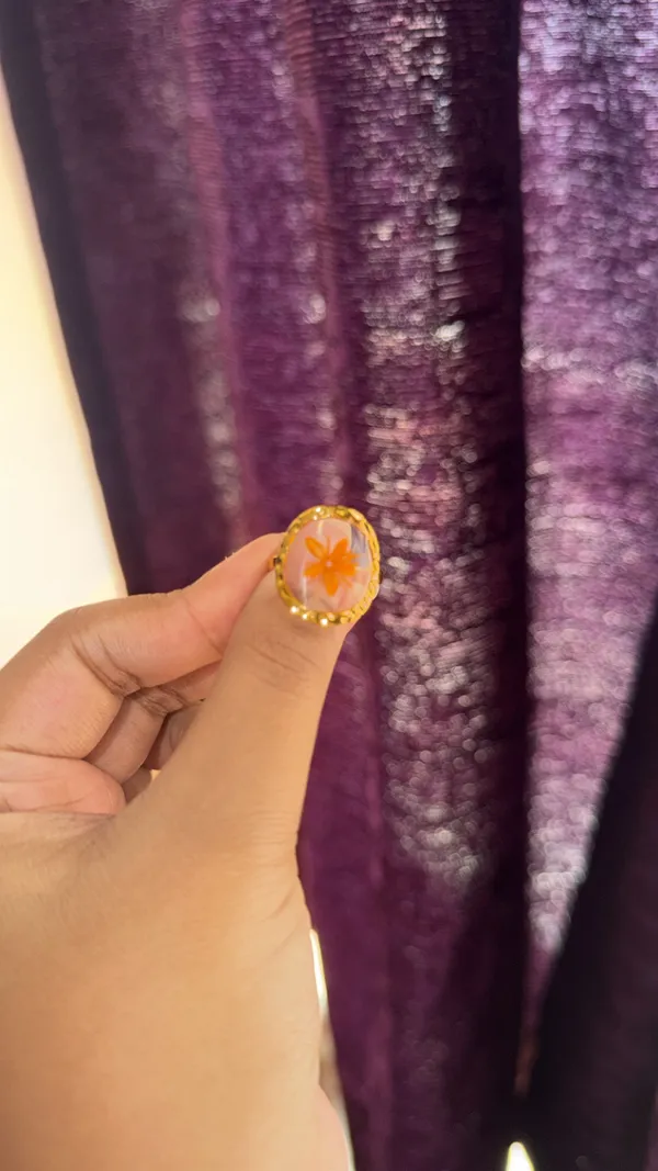 Gold_Tone_Floral_Resin_Ring_for_Women
