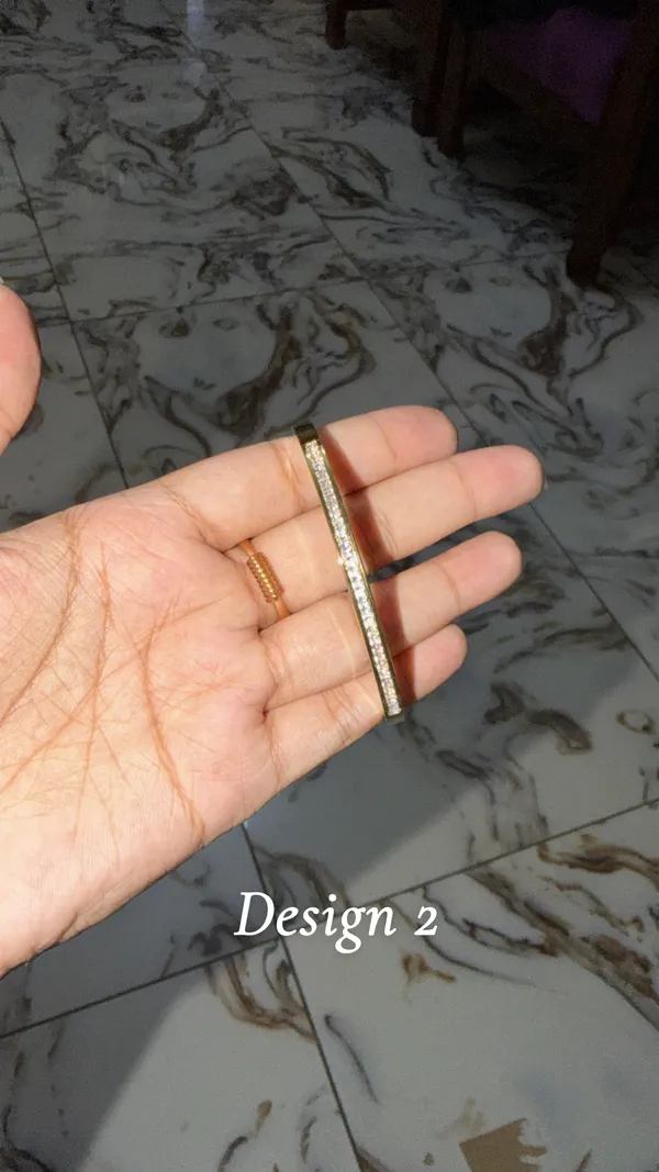 Gold_Anti_Tarnish_Alloy_Stone_Studded_Slim_Bangle_For_Women