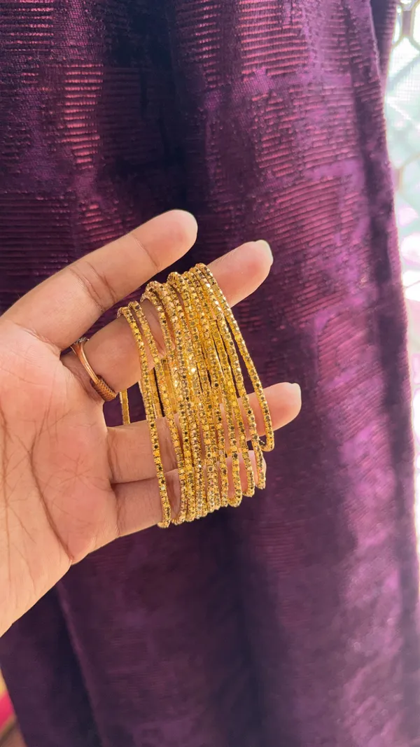 Gold_Alloy_Textured_Bangle_Bracelet_Set_For_Women