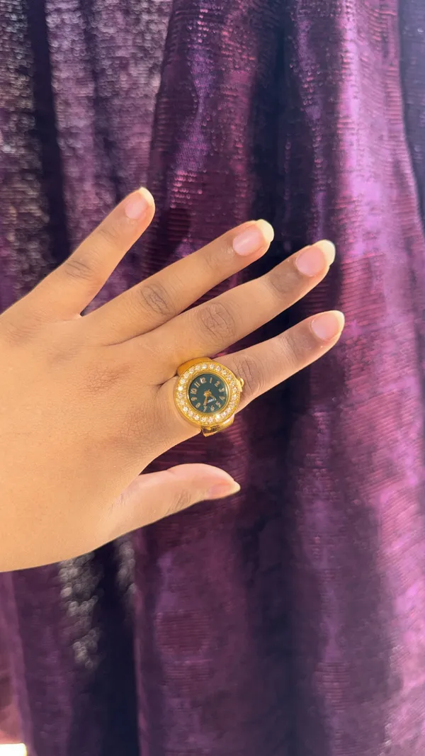Gold_Green_Stainless_Steel_Green_Dial_Ring_Watch_For_Women