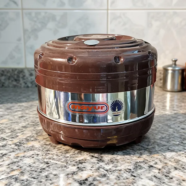 Plastic_Everyday_Plain_Casserole_4000_Ml