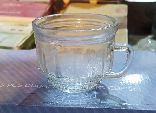 Glass_Everyday_Diamond_Pattern_Cup_Set