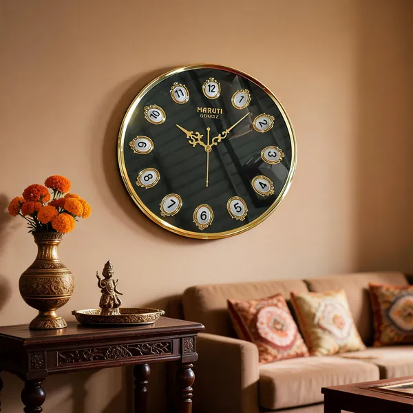 Metal_Traditional_Gold_Tone_Numbered_Round_Wall_Clock