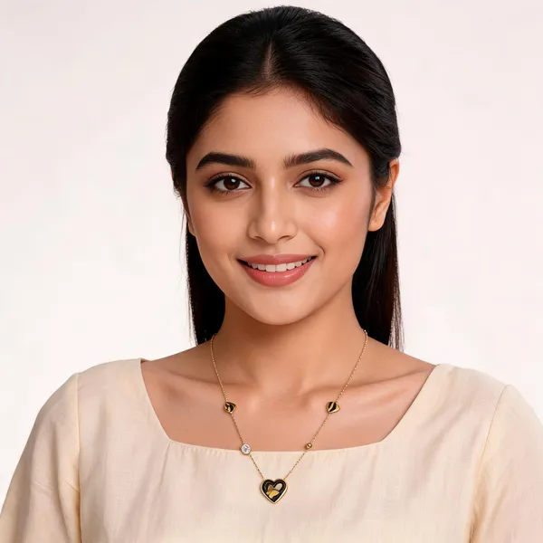 Gold_Alloy_Heart_Pendant_Chain_Necklace_For_Women
