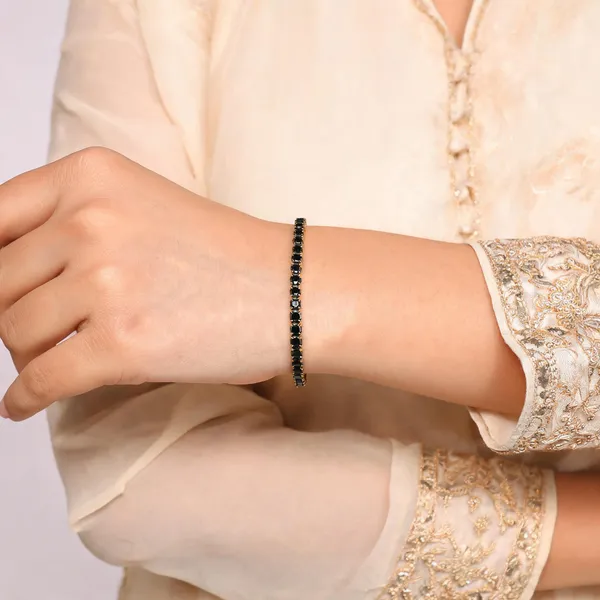 Black_Alloy_Beaded_Bracelet_For_Women