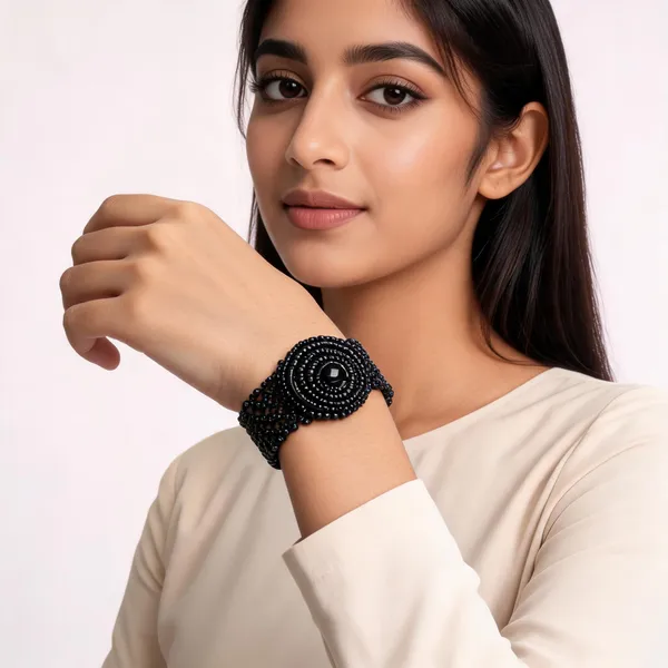Black_Alloy_Beaded_Analog_Watch_For_Women