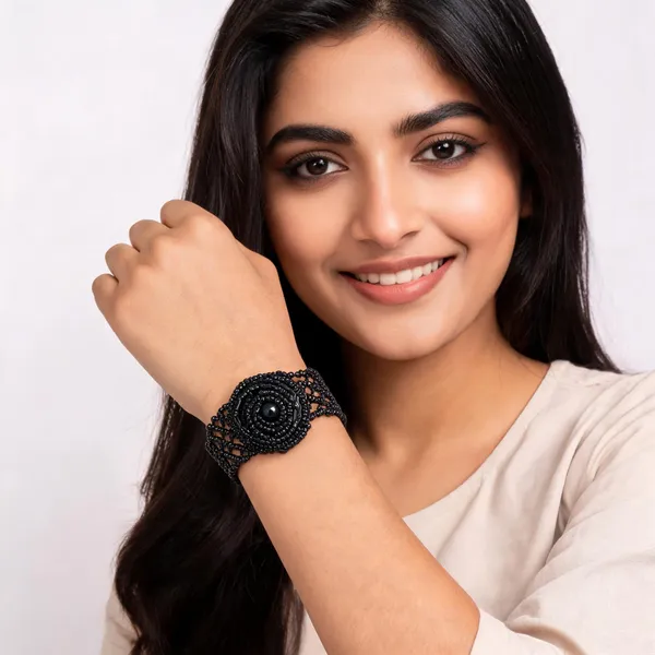 Black_Alloy_Beaded_Analog_Watch_For_Women