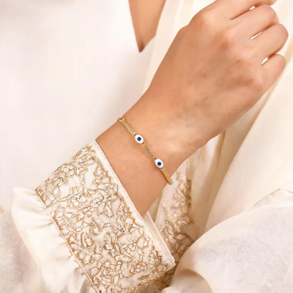 Gold_Alloy_Evil_Eye_Chain_Bracelet_For_Women