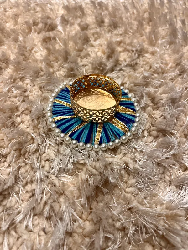 Metal_Festive_Blue_Embellished_Diya_Holder