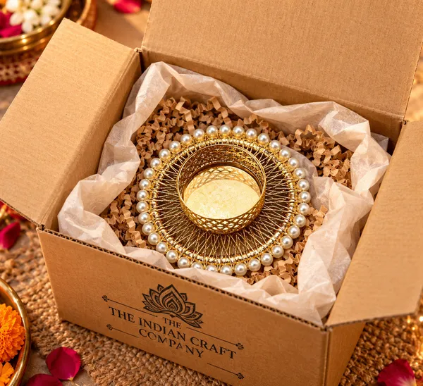 Gold_Tone_Pearl_Embellished_Tealight_Candle_Holder