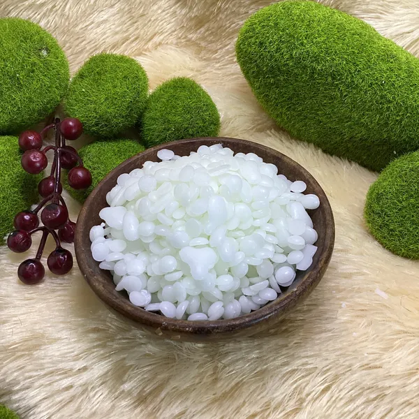White_Translucent_Decorative_Pebbles