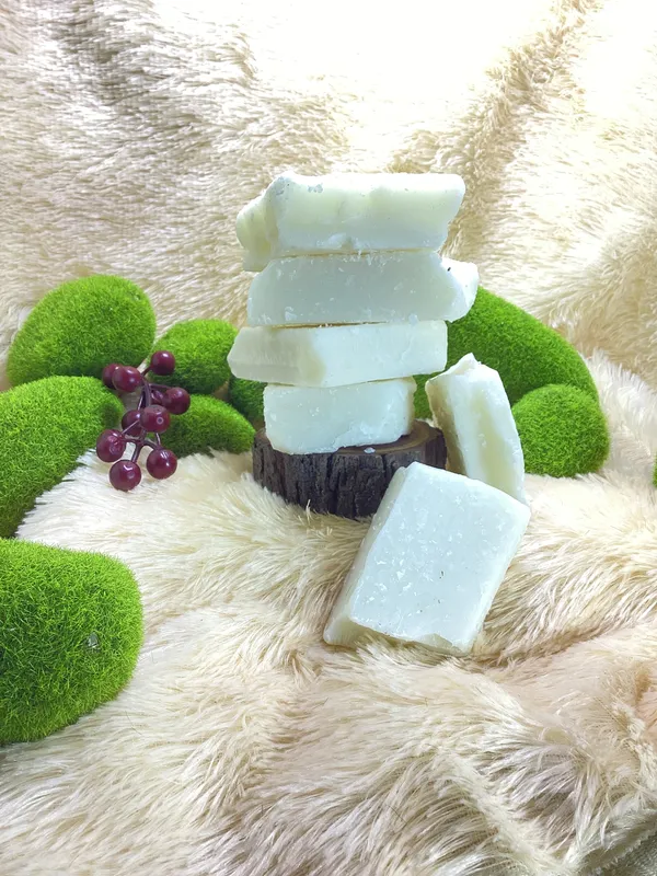 Soy_wax_hard_chunks_A++_quality