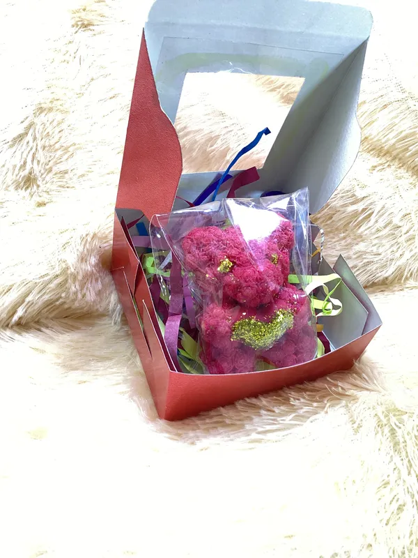 Pink_Plush_Teddy_Bear_Gift_Box