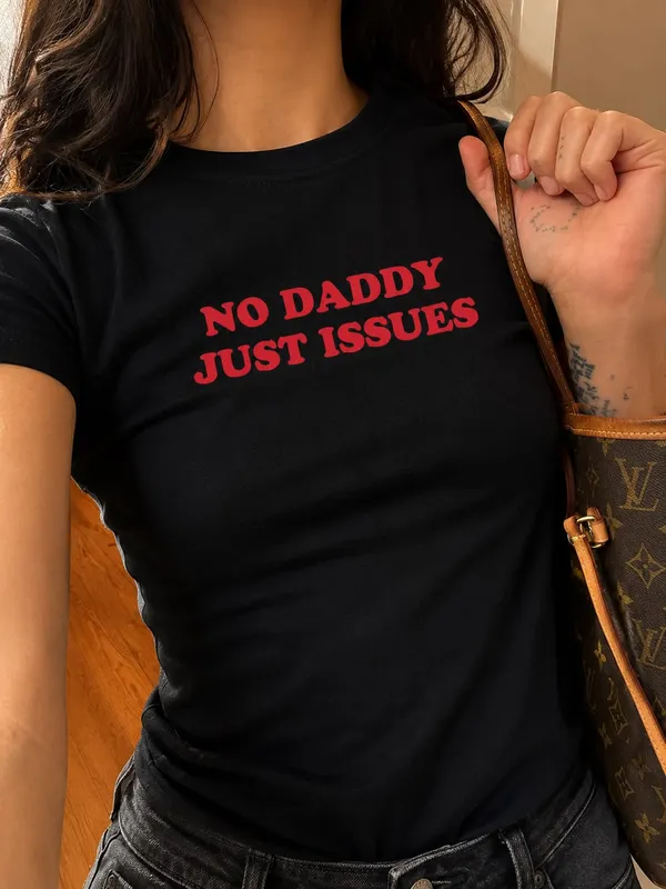 No_Daddy_Only_Issues_Women_S_Graphic_T_Shirt_Black