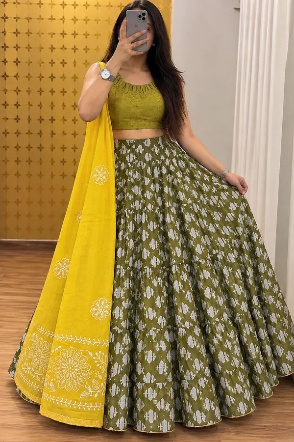 Olive_Green_Printed_Chaniya_Choli_Free_Size_Cotton