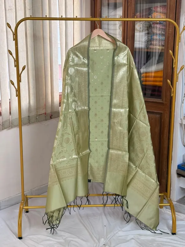 Green_Soft_Silk_Unstitched_Suit_Set_Material_For_Women