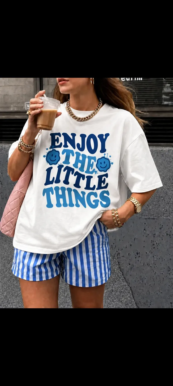 White_Graphic_Oversized_T-Shirt_And_Striped_T_ShirtSet_For_Women