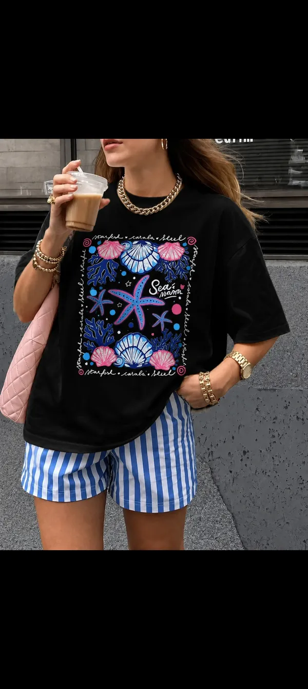 Black_Oversized_Graphic_T-Shirt_for_Women