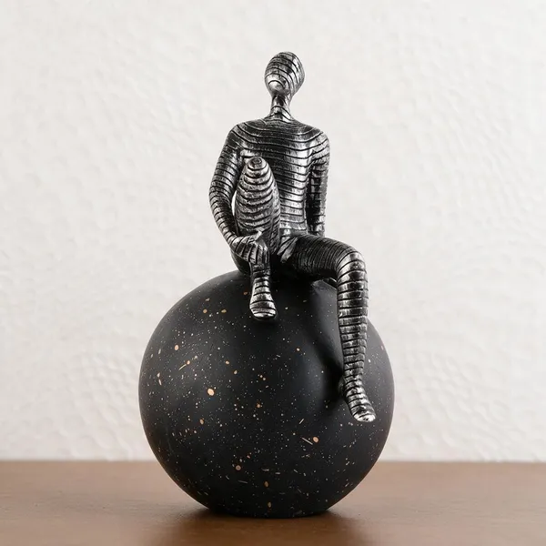 Resin_Silver_Metallic_Decorative_Showpiece