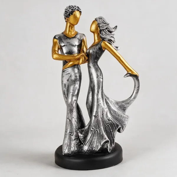 Resin_Silver_Gold_Embracing_Couple_Sculpture