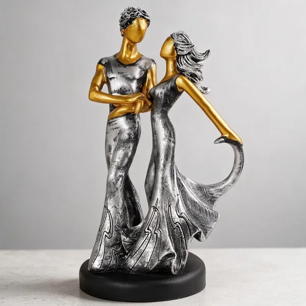 Resin_Silver_Gold_Embracing_Couple_Sculpture
