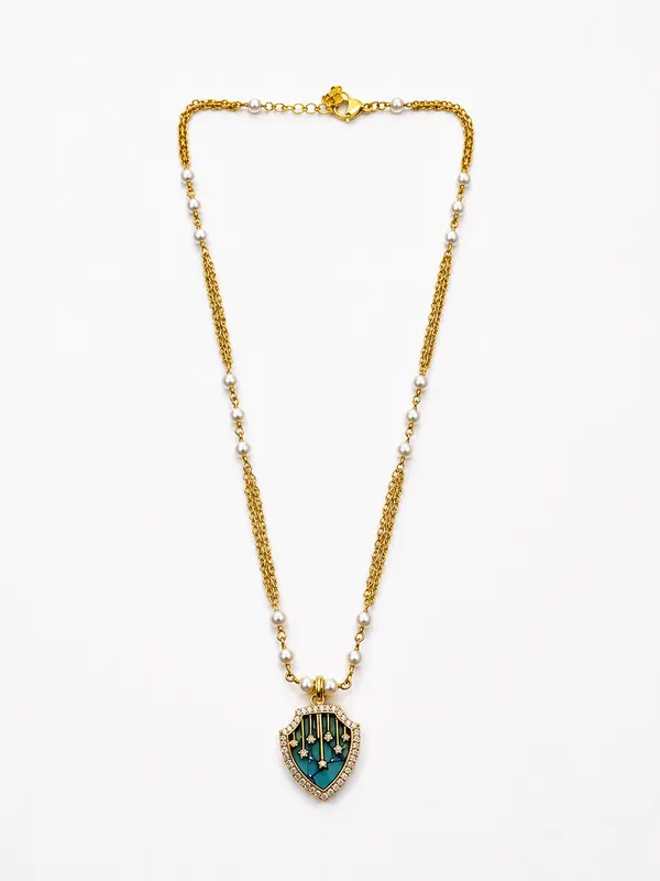 Gold_Tone_Pearl_Pendant_Necklace_for_Women