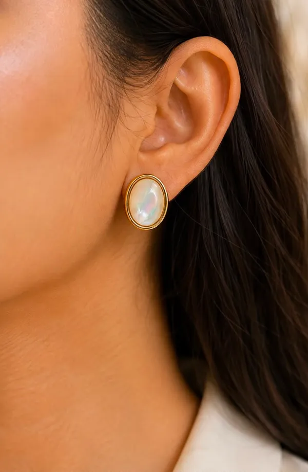 Gold_Tone_Pearl_Stud_Earrings_for_Women