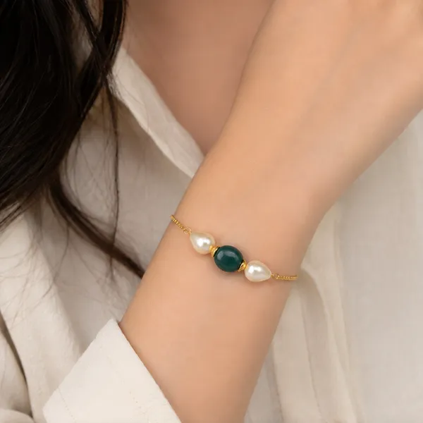 Gold_Tone_Pearl_Beaded_Bracelet_for_Women