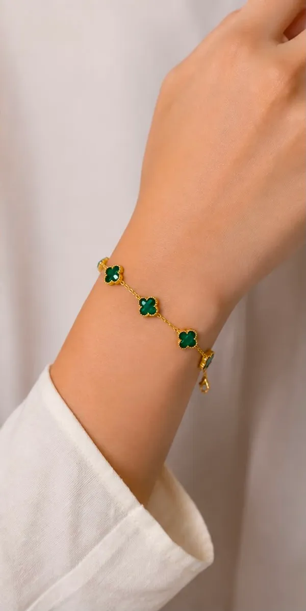 Gold_Tone_Green_Clover_Bracelet_for_Women