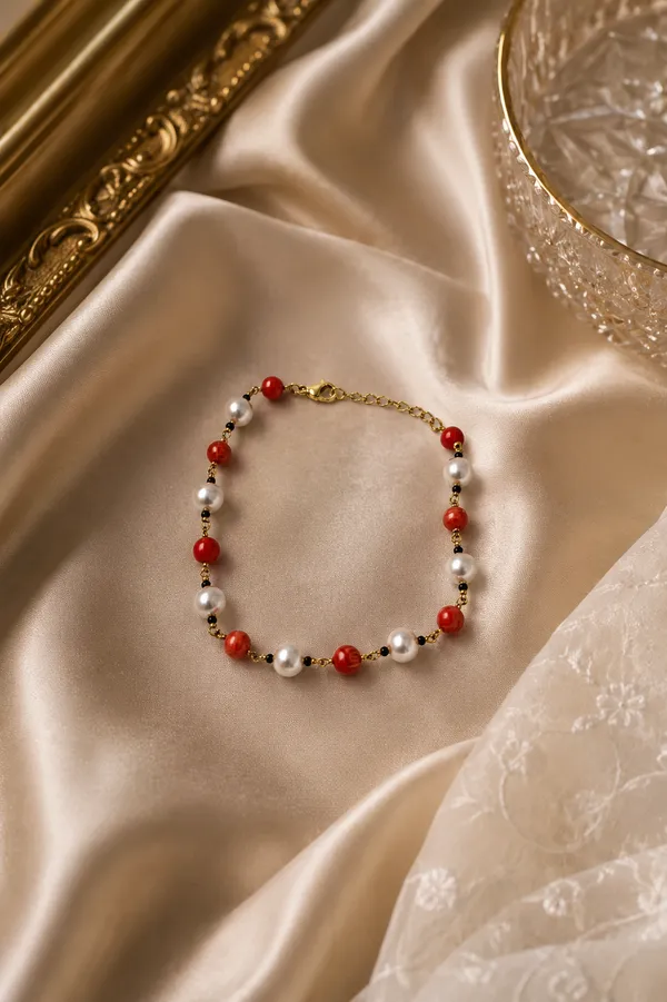 Red_And_White_Beaded_Bracelet_for_Women