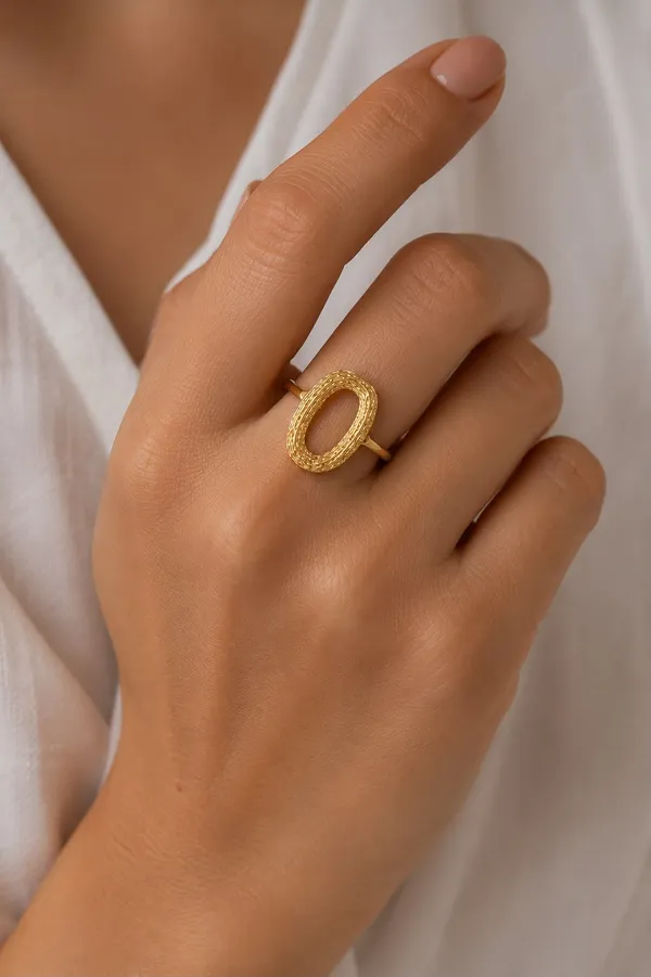 Gold-Tone_Textured_Oval_Ring_for_Women