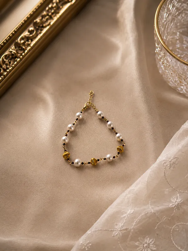 Gold-Tone_Beaded_Pearl_Bracelet_for_Women