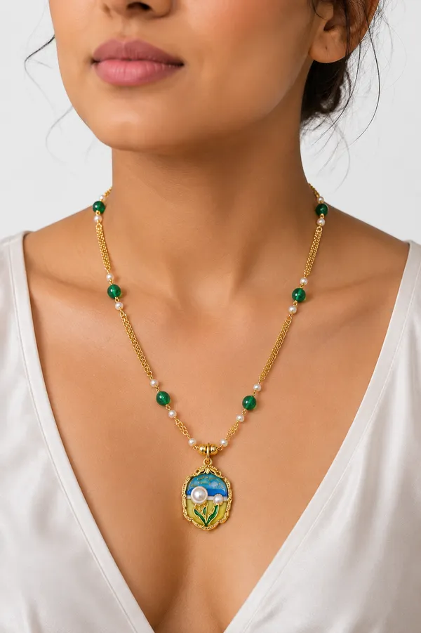 Gold_Tone_Green_Beaded_Pendant_Necklace_for_Women