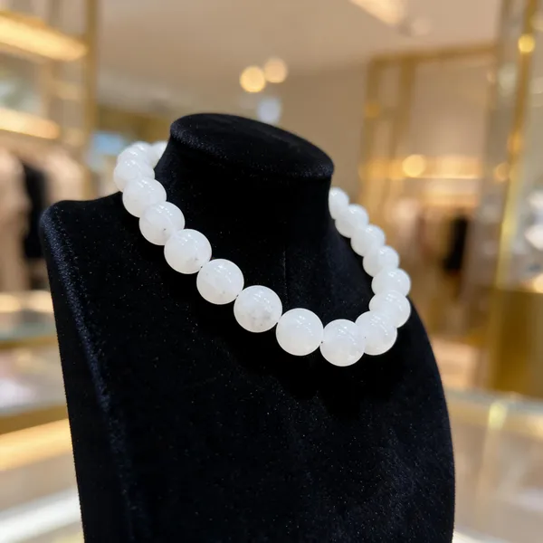 White_Rose_Quartz_Bracelet_For_Women