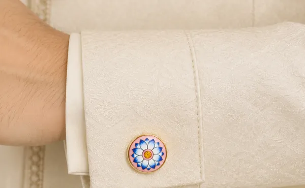 Gold_Tone_Floral_Enamel_Cufflinks_for_Men