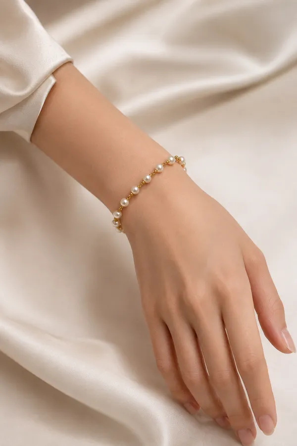Gold_Pearl_Beaded_Bracelet_for_Women