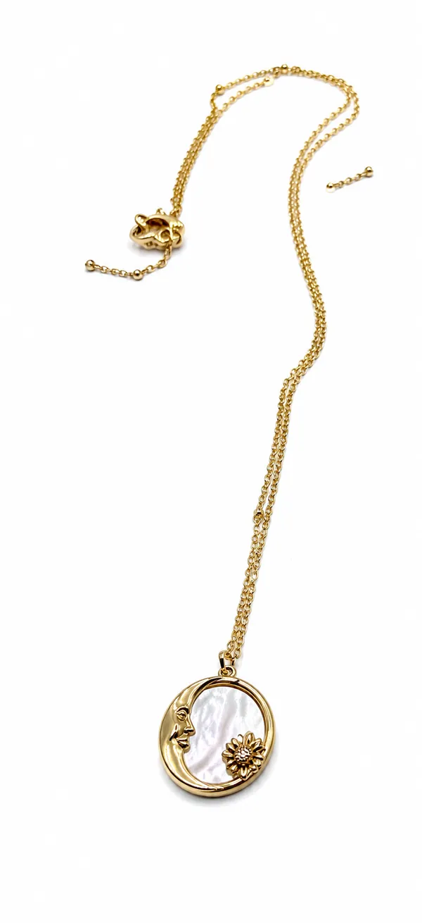 Gold-Tone_Statement_Pendant_Necklace_for_Women