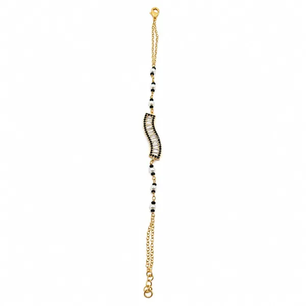 Gold_Tone_Black_And_White_Beaded_Bracelet_for_Women