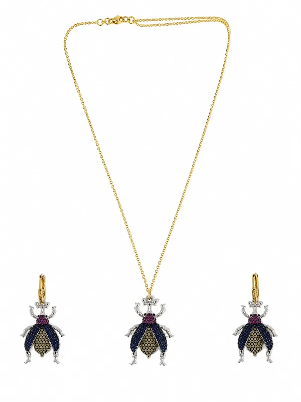 Gold_Tone_Insect_Pendant_Necklace_And_Earrings_Set_for_Women